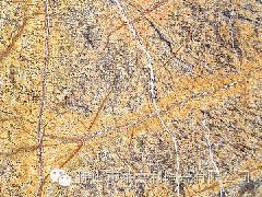 用眼区分：金刚石